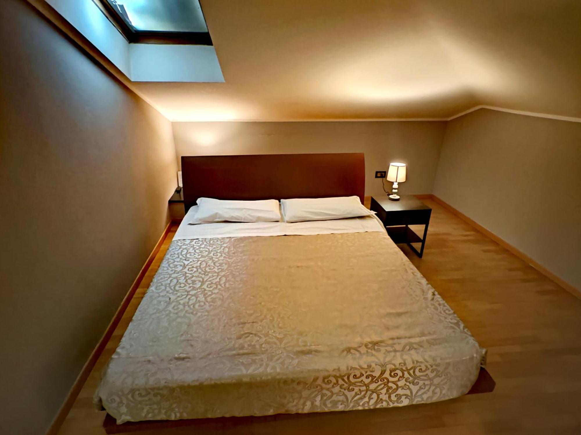 Family Apartment Verona Class "Residenze Del Cuore" Exterior foto
